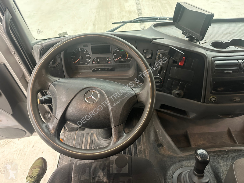 Camion Mercedes 1024