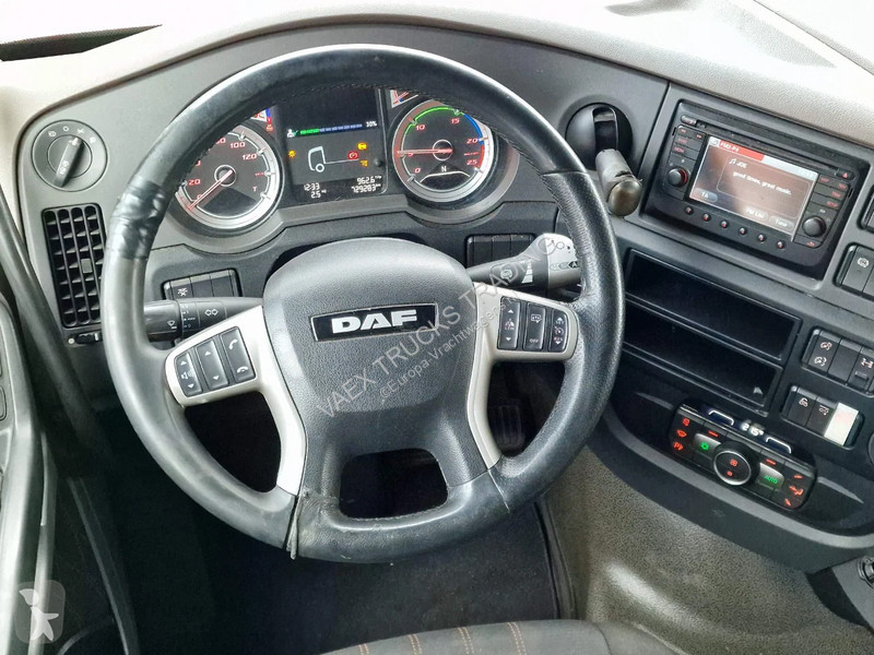 Vrachtwagen DAF 480 SSC 6x2*4 - Tautliner -...