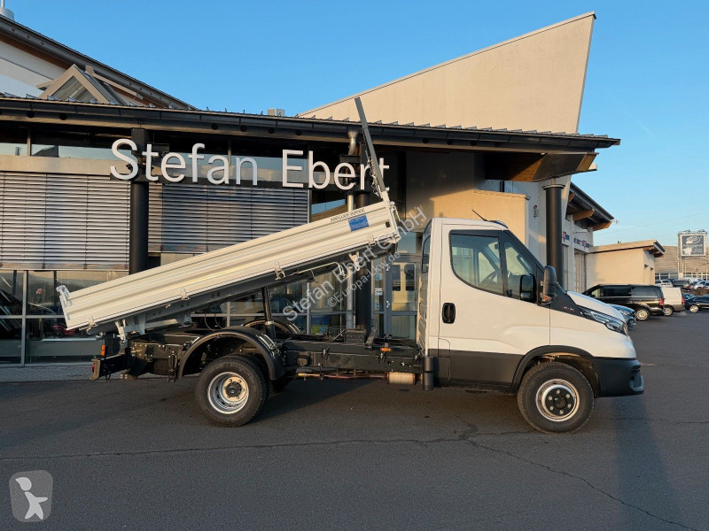 شاحنة Iveco 60C18 H 3-S.-Kipper *R3.450mm*2xAHK*