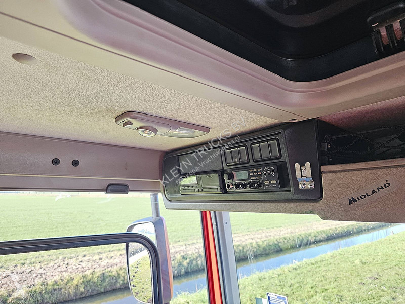شاحنة DAF 260 BDF+BOX LIFT AIRCO