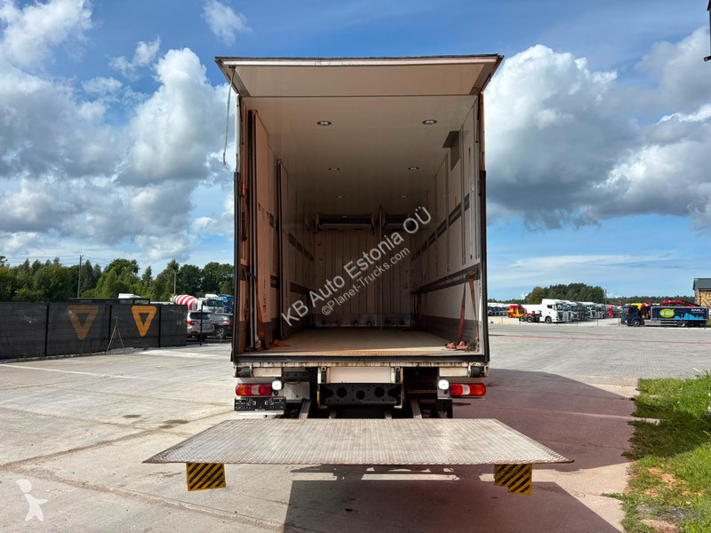 شاحنة Mercedes 2543 6x2*4 Supra Mt / box L=8520 mm