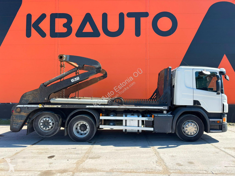 شاحنة Scania P 320 6x2*4 AXO D186VA-2 / PATFORM...