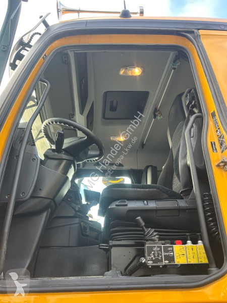 شاحنة Mercedes Arocs 4151, 8x4...