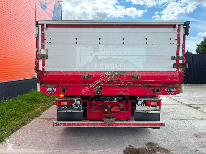 شاحنة Volvo 500 8x4*4 HIAB 144E-5 / BOX L=5992 mm