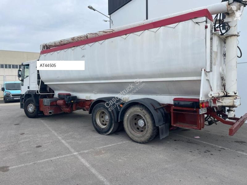 شاحنة Iveco EUROTECH CURSOR 260 PIENSO