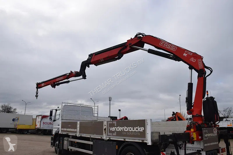 شاحنة Mercedes 1829 + Fassi 135 Flygip