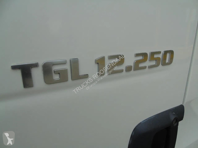 شاحنة MAN 12.250 + EURO 5 + LIFT