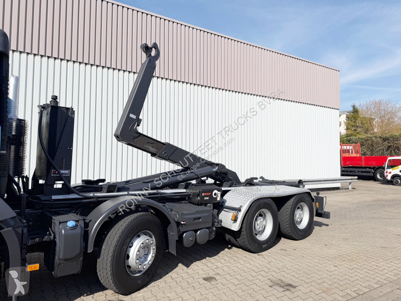 Camion  FM 460 8x4 FM 460 8x4, Liftbare...