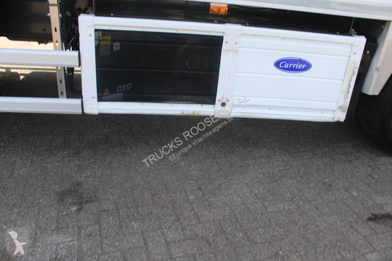 شاحنة Volvo 280 + CARRIER + ATP/FRC + LIFT...