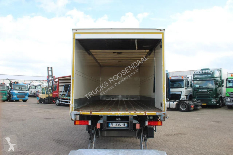 شاحنة Iveco 330 + EURO 6 + NICE TRUCK + 19T
