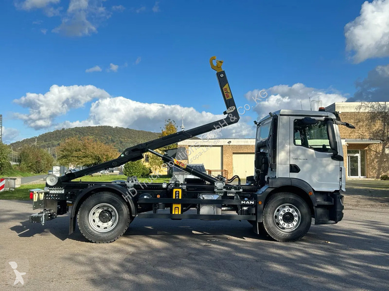 شاحنة MAN TGM TGM 4x2 Hyva 12-45