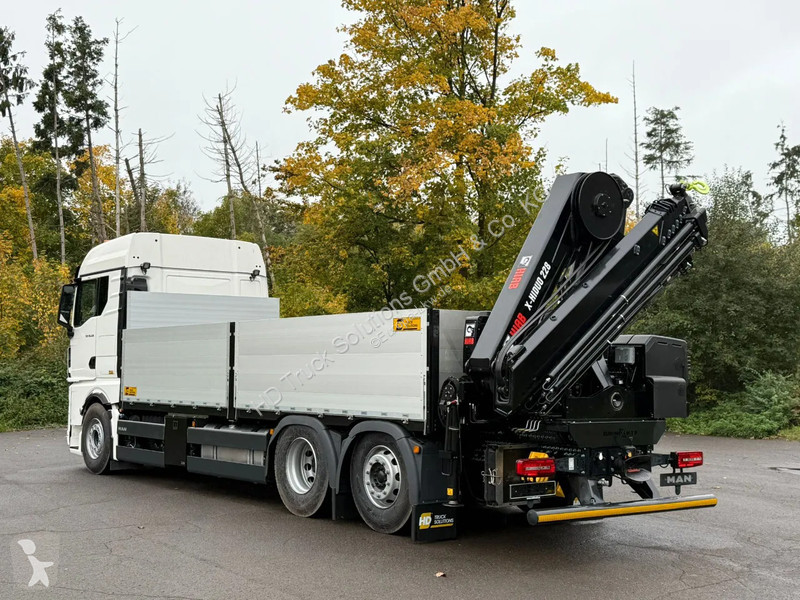شاحنة MAN 26.520 MAN  26.520 6x2 Hiab 228-6 Kran