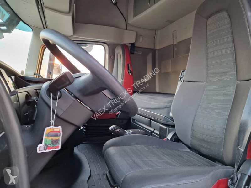 شاحنة Volvo 13460 Globetrotter 6x2*4 - BDF - I...