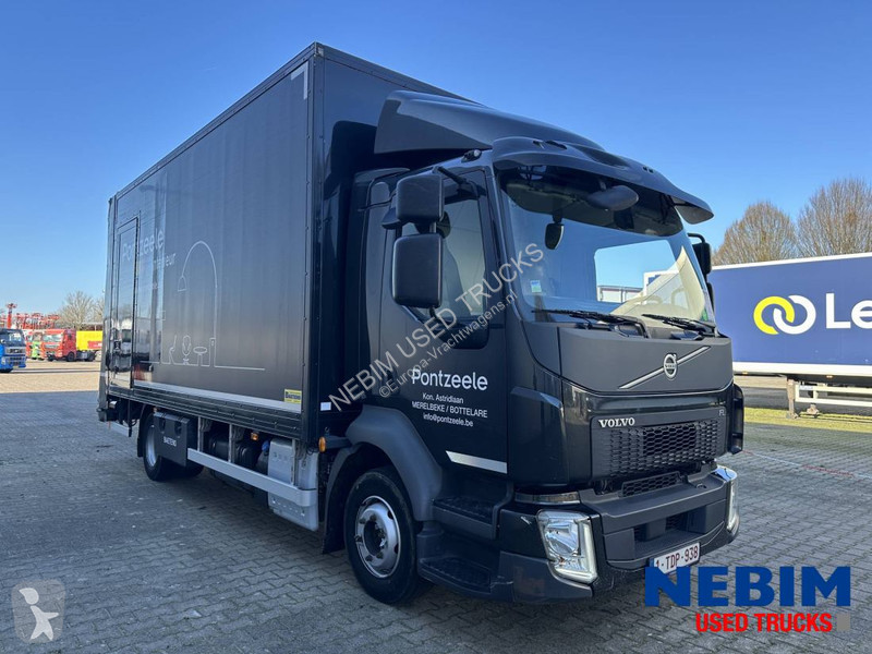 شاحنة Volvo FL240 4x2 - MOVERS TAILLIFT 1000Kg