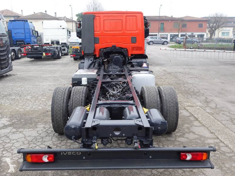 شاحنة Iveco