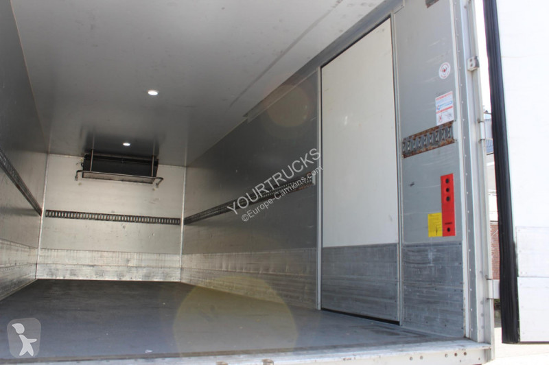 شاحنة Renault   D18 DTI 280 Thermo King-800R...