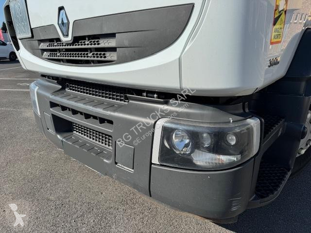 شاحنة Renault 300 DXI