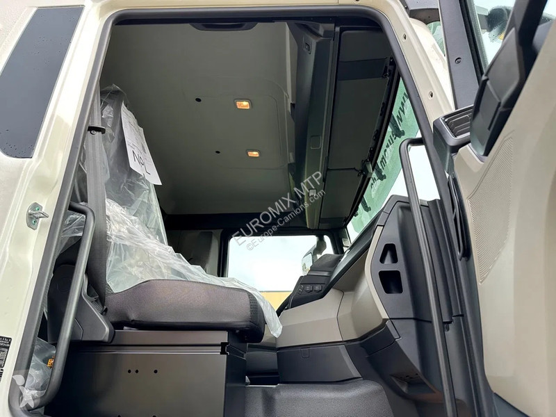 شاحنة MAN 41.440 MAN  41.440 8x4 /Euro6e...
