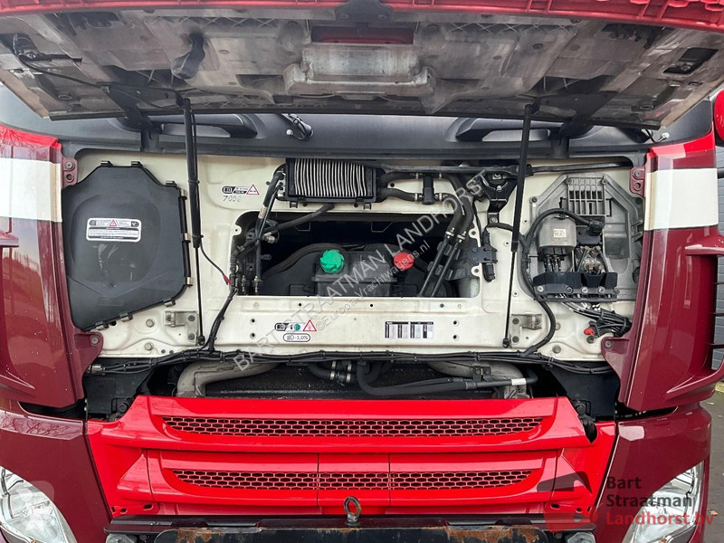 Lastbil Ginaf X6 4142 CF 8x2 Euro 6 met 18m3...
