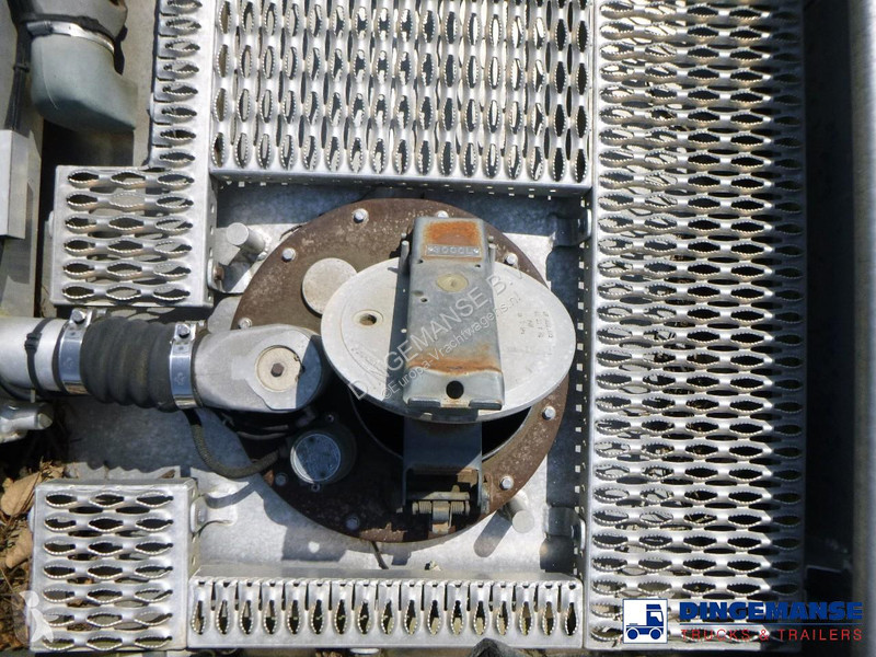 شاحنة Renault 280 dxi 4x2 fuel tank 13.6 m3 / 4...