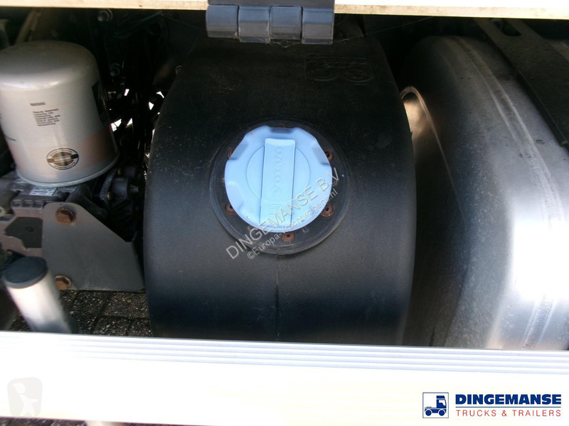 Lastbil Volvo 260 4x2 dxi fuel tank 13.3 m3 / 4...