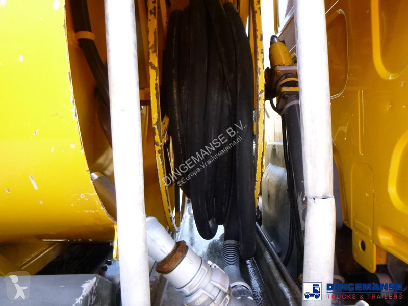 شاحنة Renault 180 dci 4x2 fuel tank 5.1 m3 / 1...