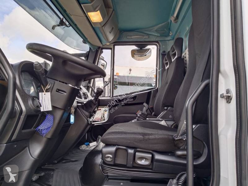 شاحنة Iveco
