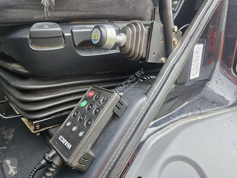 شاحنة DAF 370 MANUAL 13T SYSTEM