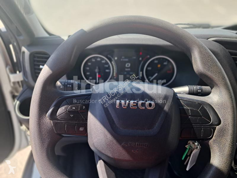 شاحنة Iveco  DAILY 72C16 FRC THK