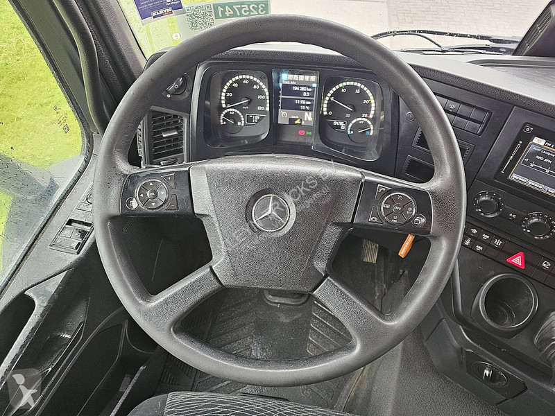شاحنة Mercedes AROCS 3251