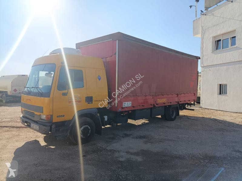 شاحنة DAF 210