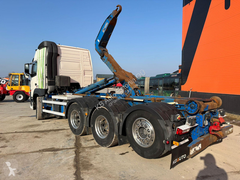 شاحنة Volvo 500 8x4*4 HIAB XR 20 / L=5600 mm