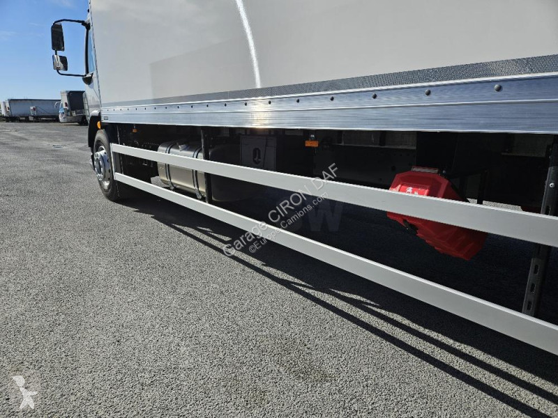 شاحنة DAF 290  19T XB