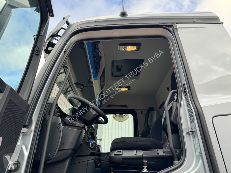 شاحنة Mercedes Arocs 4148 K 8x4/4 Arocs 4148 K...