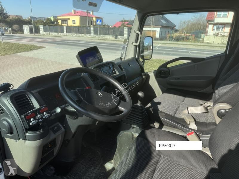 Камион Renault