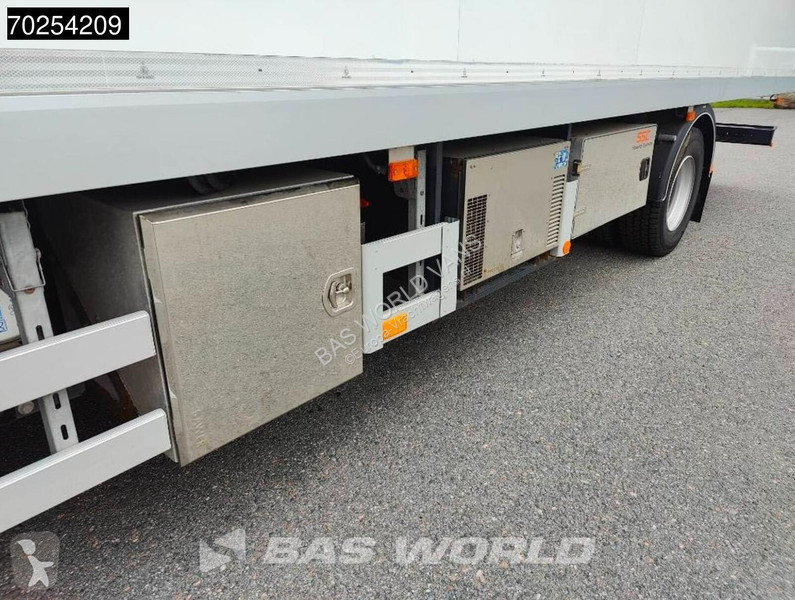 شاحنة Volvo 250 4X2 14tonner Automatic...