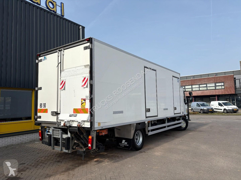 شاحنة Renault 220 DXI + CARRIER 850 supra +...