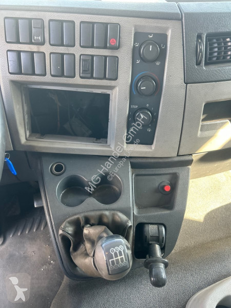 شاحنة Volvo FL 240 4x2R, Plane, Manual, E4,...