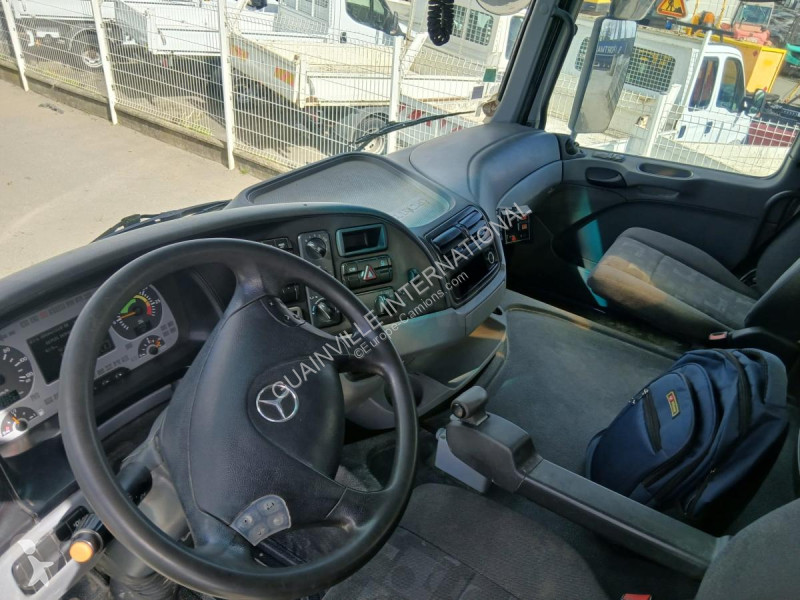 شاحنة Mercedes 3236