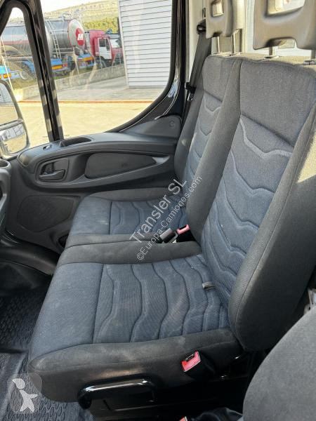 شاحنة Iveco  65C15