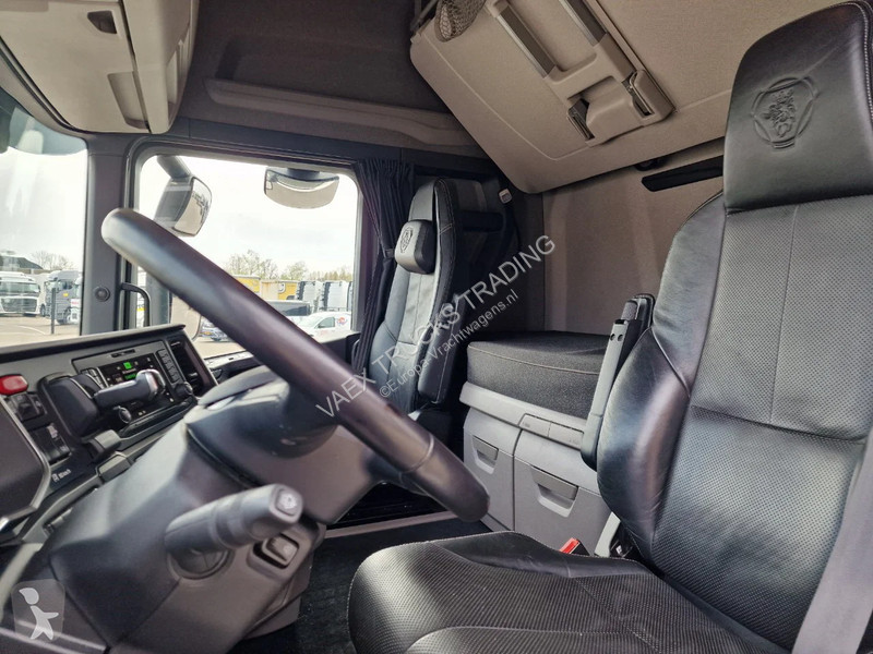 شاحنة Scania R590 V8 NGS Highline 6x2 - BDF -...