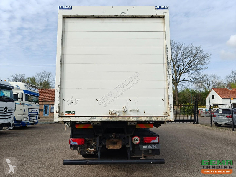 شاحنة MAN TGA 6x2 Sleeper Cab Euro3 - Enclosed...