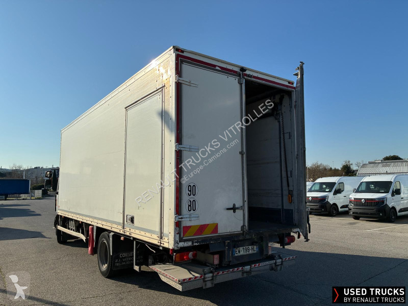 شاحنة Renault D Cab 2.1