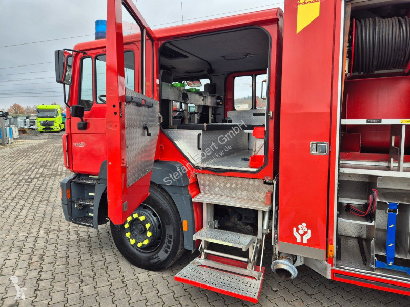 Camion MAN FE LF 8 Löschfahrzeug