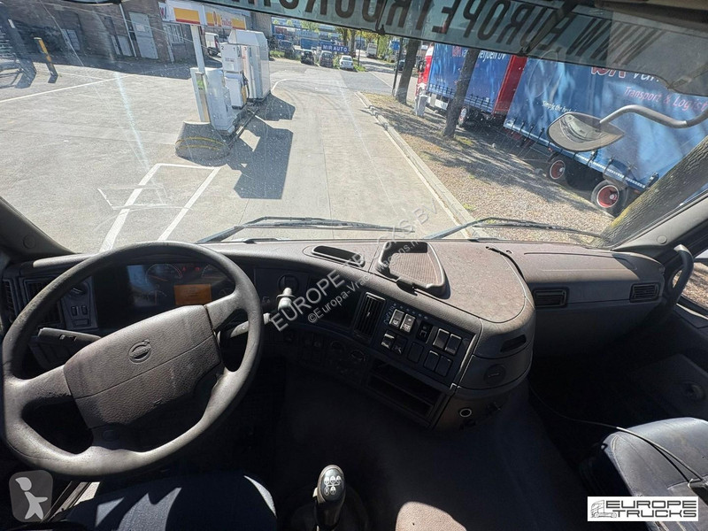 Camion Volvo 340 Full Steel - Manual - 20T Hook