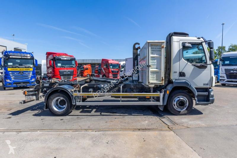 شاحنة DAF 220