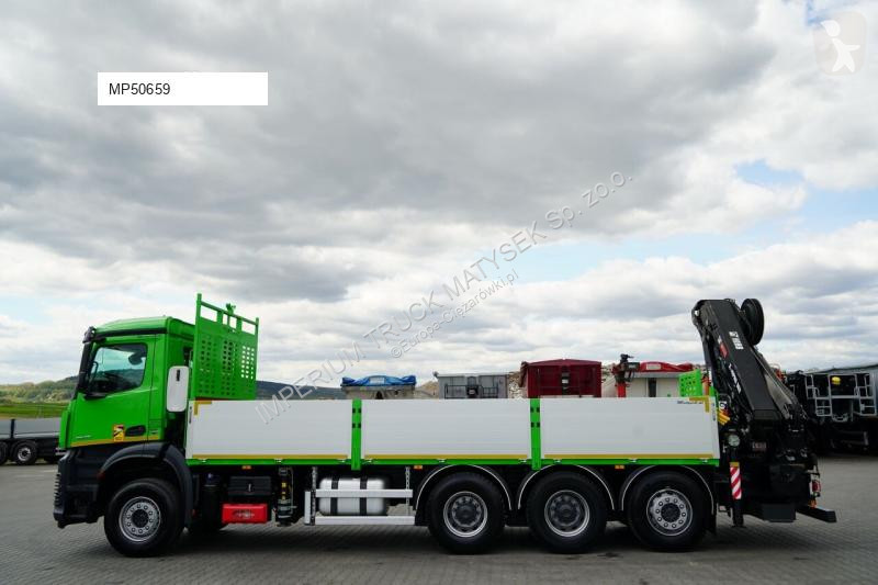 شاحنة Mercedes X-HIPRO 302