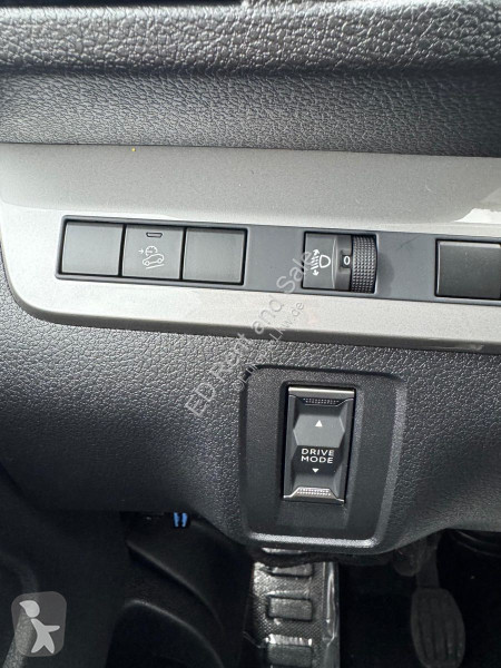Nyttofordon Opel Vivaro Flex Space AHK/HolzBoden