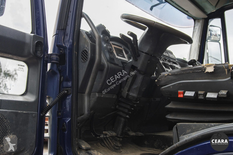 شاحنة Iveco 4x4 CME55 DRILL RIG