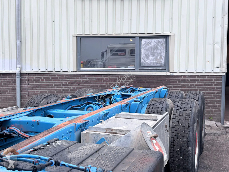 شاحنة MAN 26 .332 Chassis Cabine 6x4 Manual...